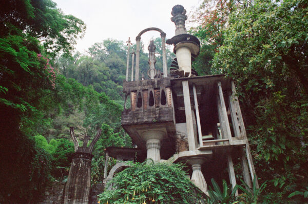 Las Pozas - Fairy Tales